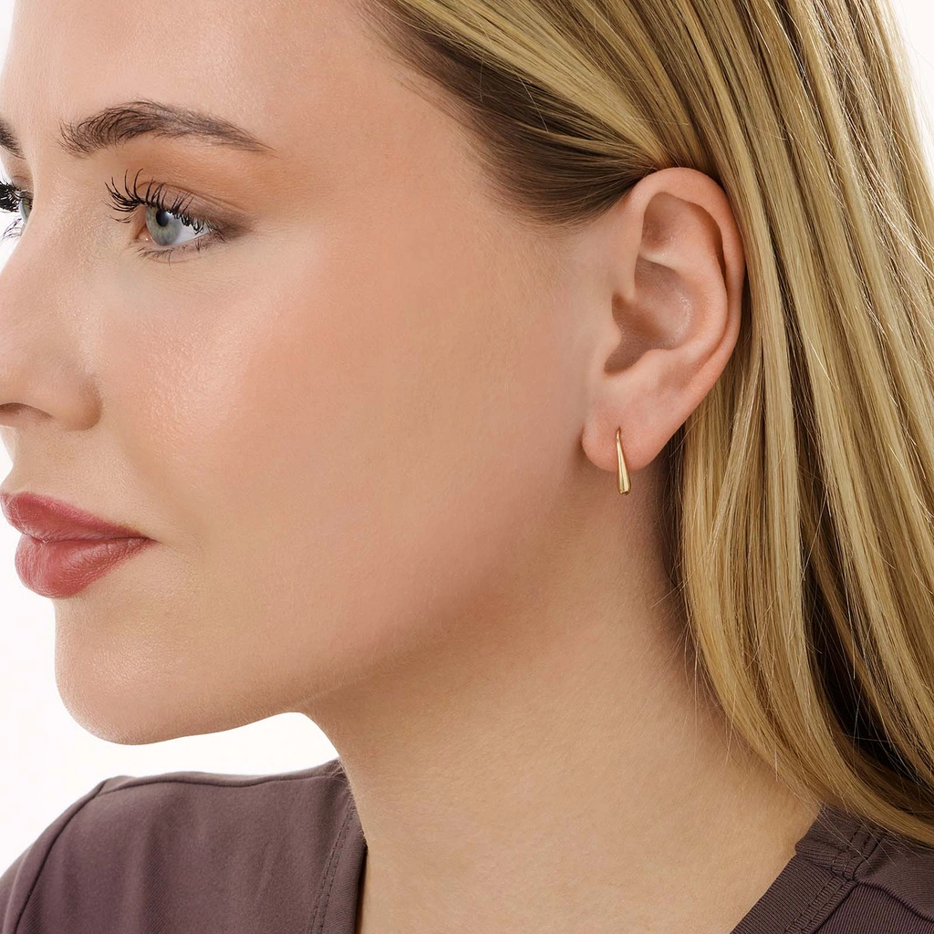 Guldfärgade örhängen, tunn krok - 15 mm