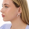 Silverfärgade örhängen, rosetter av fiskbenskedja - 40 mm