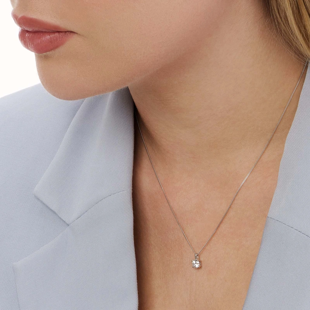 Halsband 18k vitguld med 0,5 ct labbodlad diamant - 42+3cm