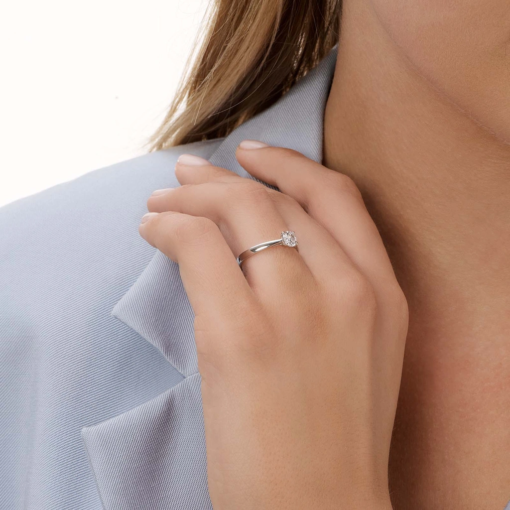 Solitärring 18k vitguld med 0,5 ct labbodlad diamant - 16,5