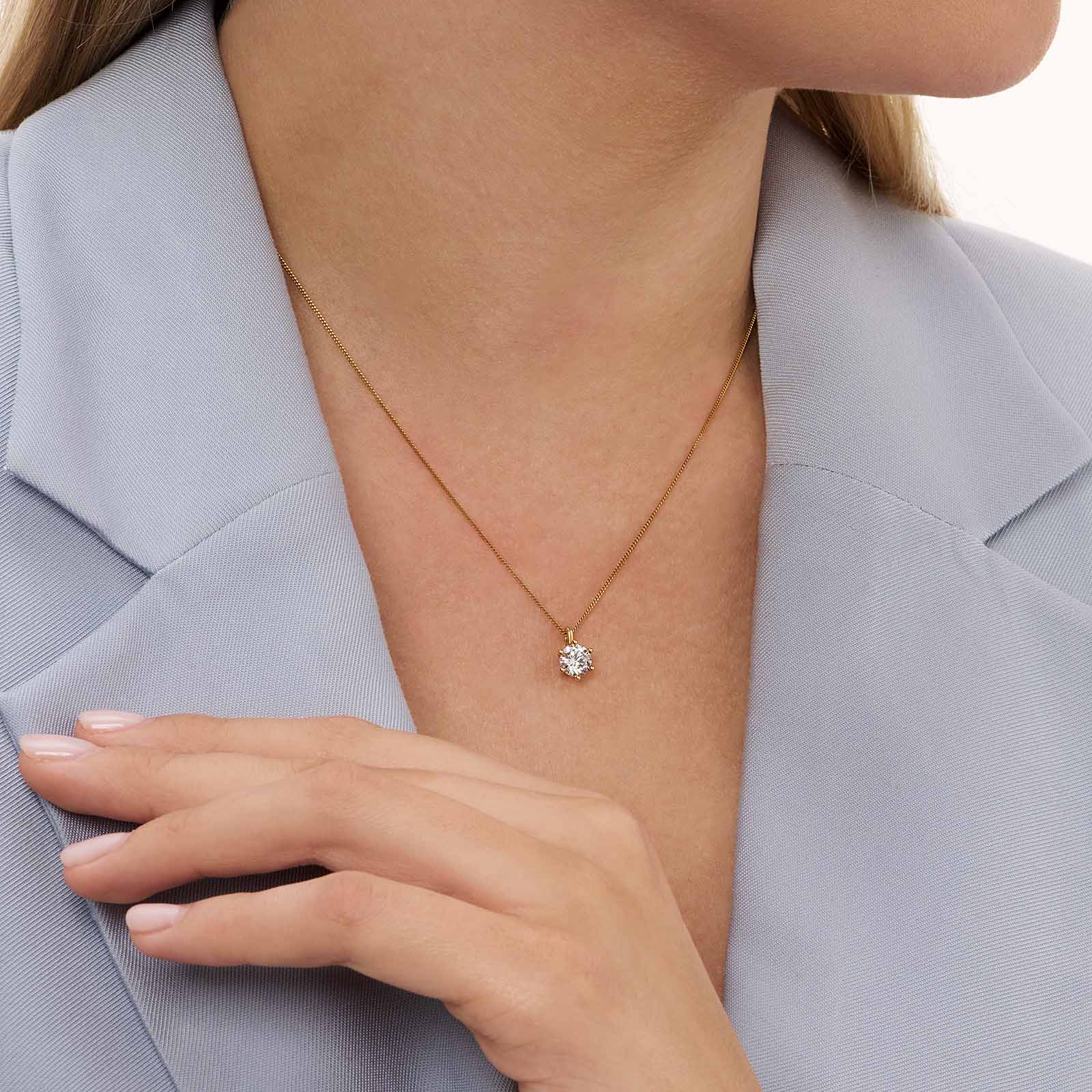 Halsband 18k guld med 1,0 ct labbodlad diamant - 42+3cm