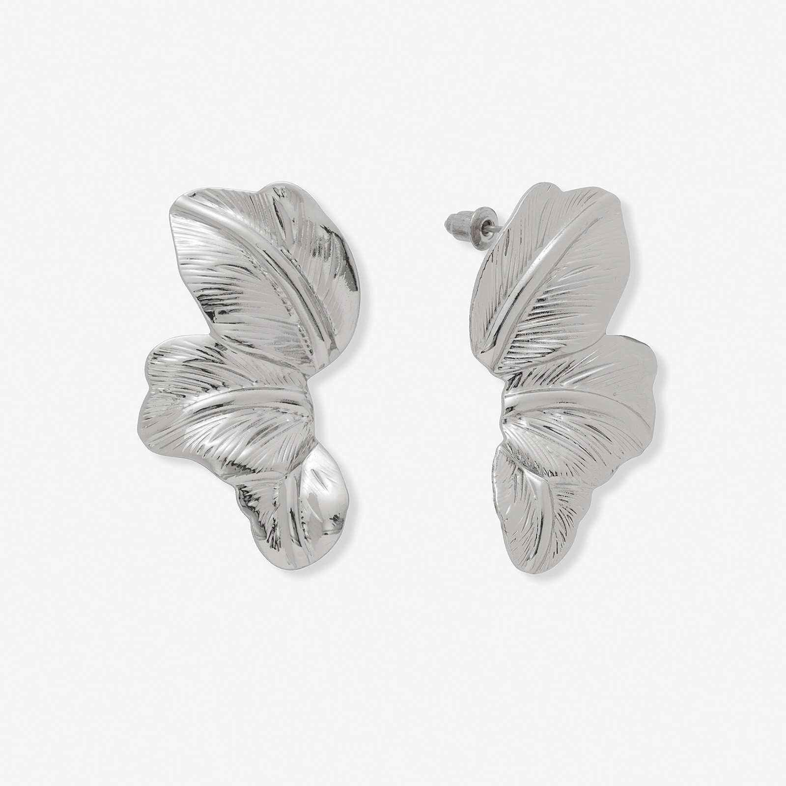 Silverfärgade örhängen, tre löv - 42x22 mm