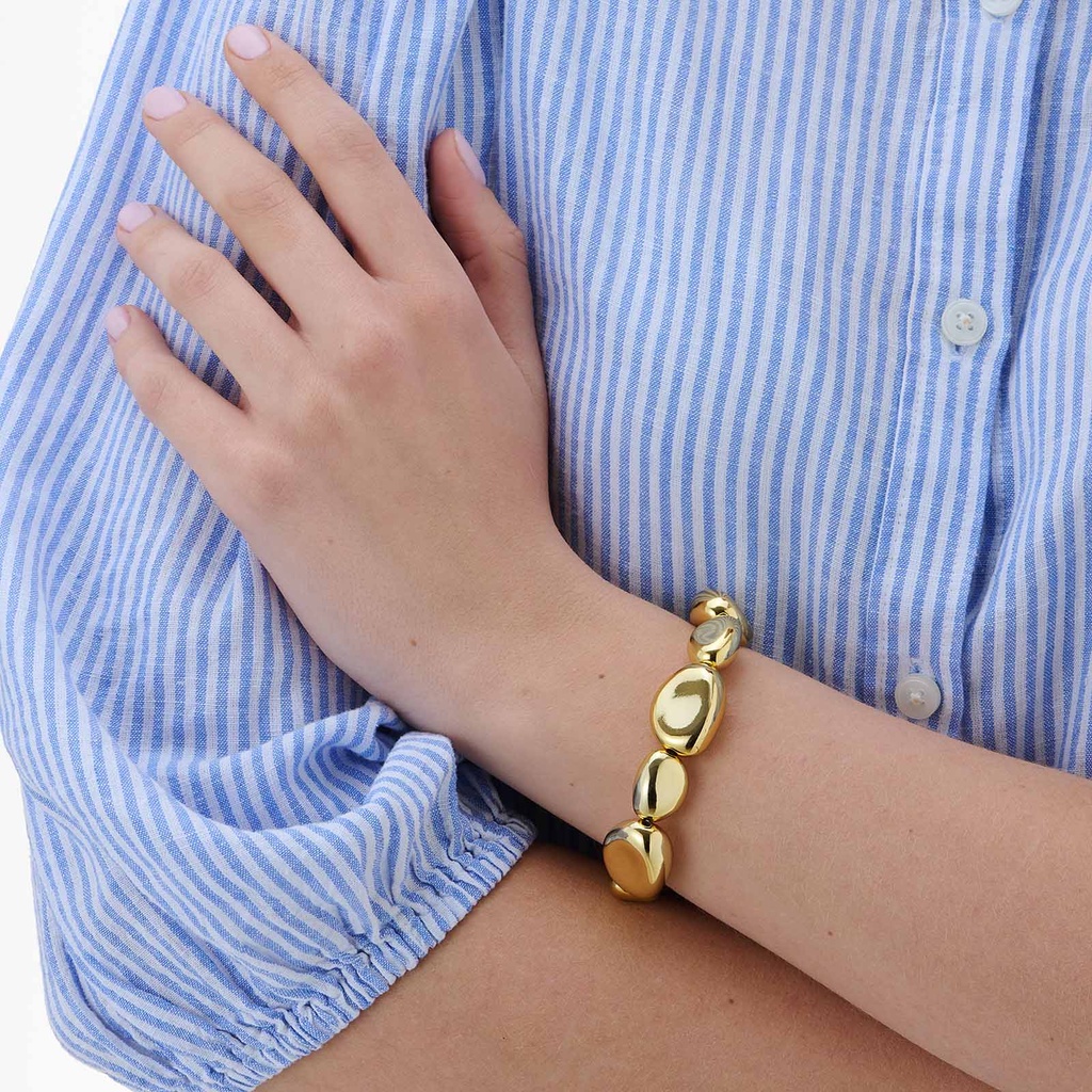 Guldfärgat armband, stora ojämna kulor - 17cm