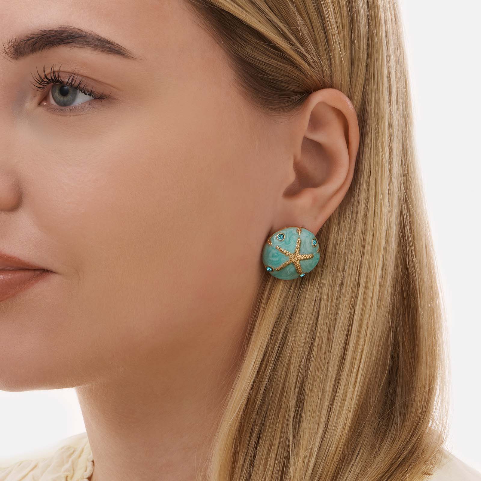 Guldfärgade örhängen, kupoler med sjöstjärnor - 23mm