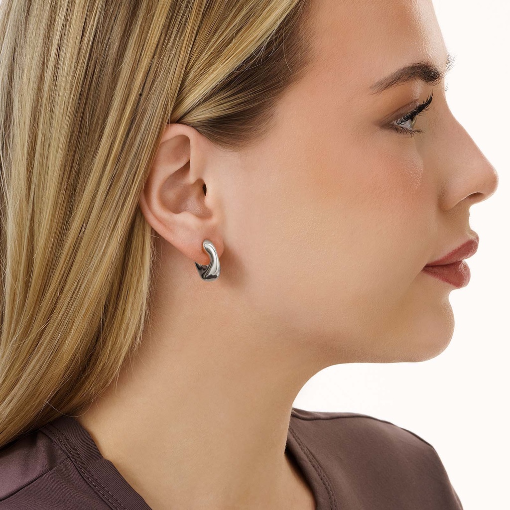 Silverfärgade örhängen, ojämna C-hoops - 20 mm