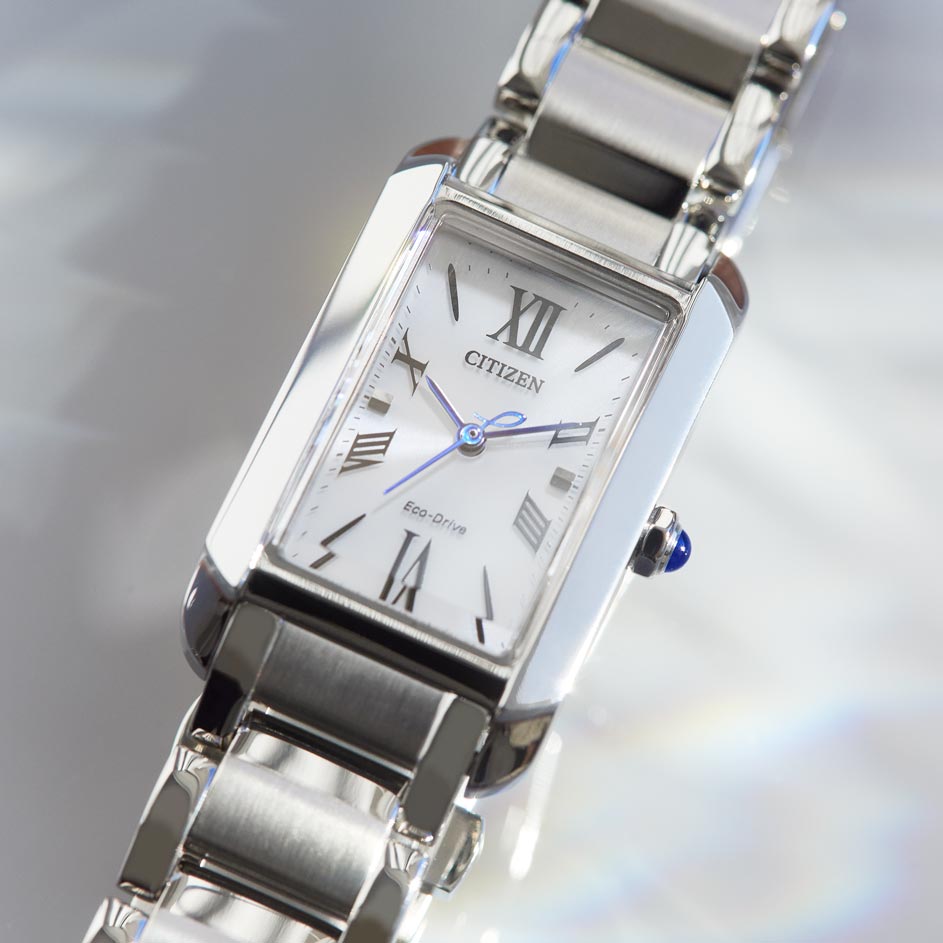 Citizen Eco-Drive L, metallband silver/vit - 19 mm