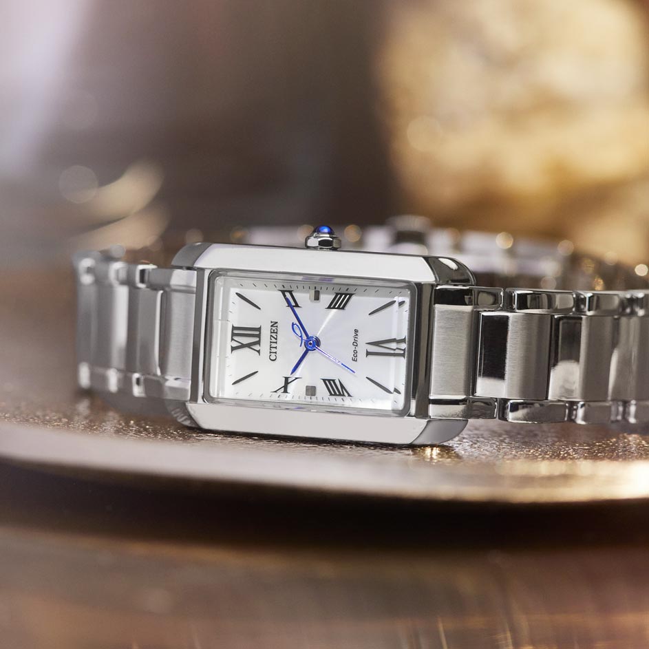 Citizen Eco-Drive L, metallband silver/vit - 19 mm