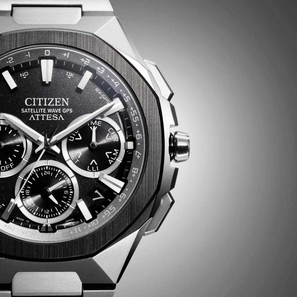 Citizen Attesa Spaceship silver/svart - CC4104-53E