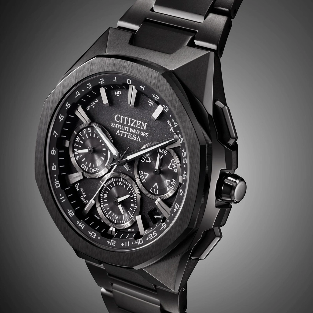 Citizen Attesa Spaceship svart - CC4105-69E