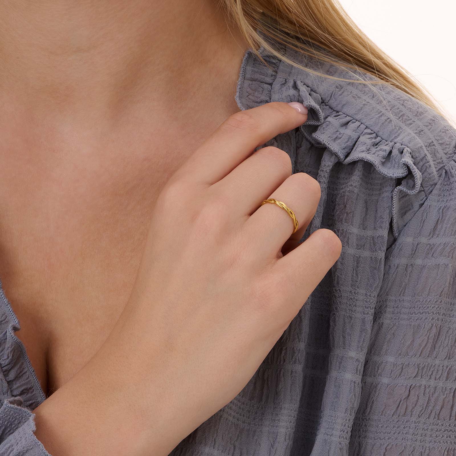 Guldpläterad stålring, twist