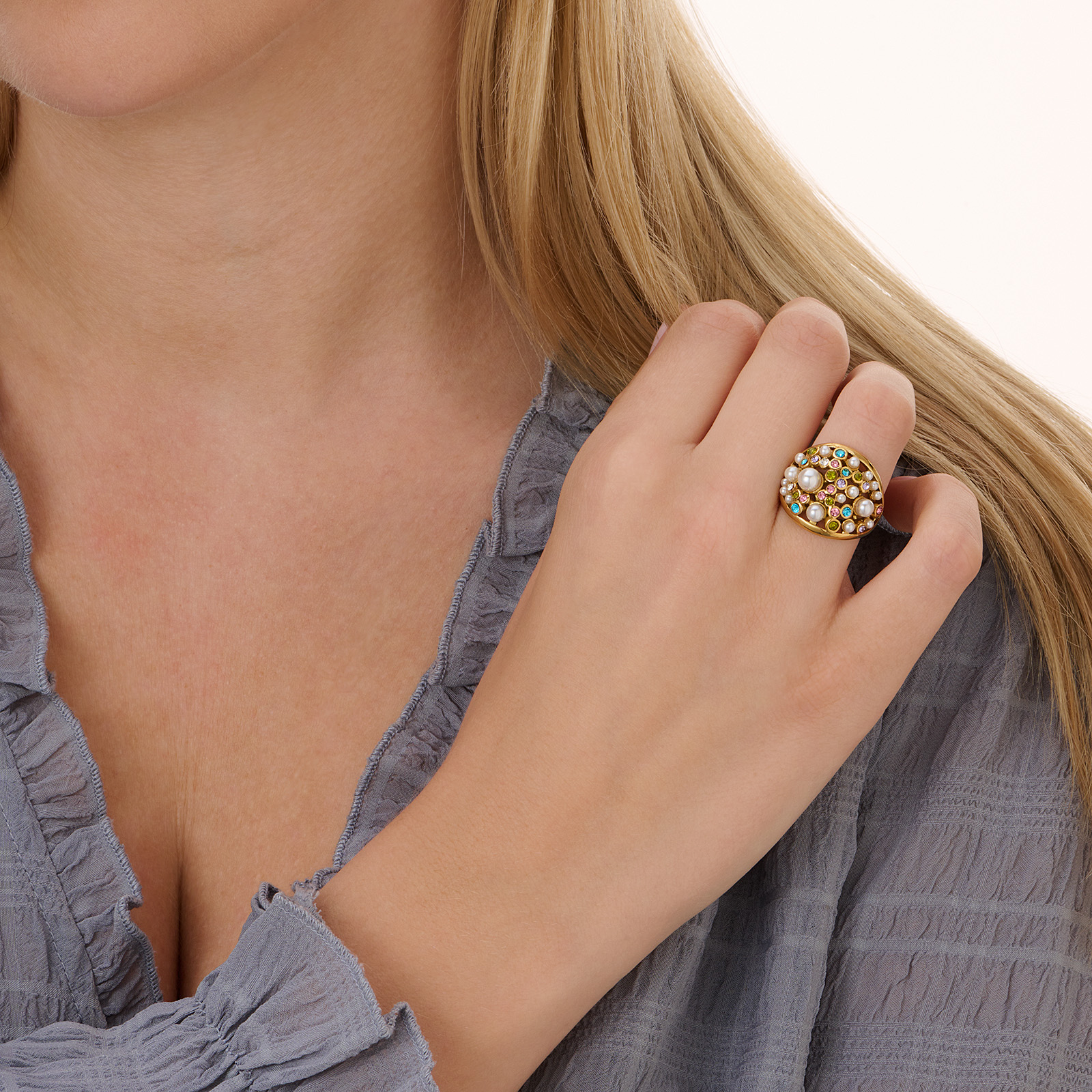 Guldpläterad stålring, pärlor och flerfärgade stenar