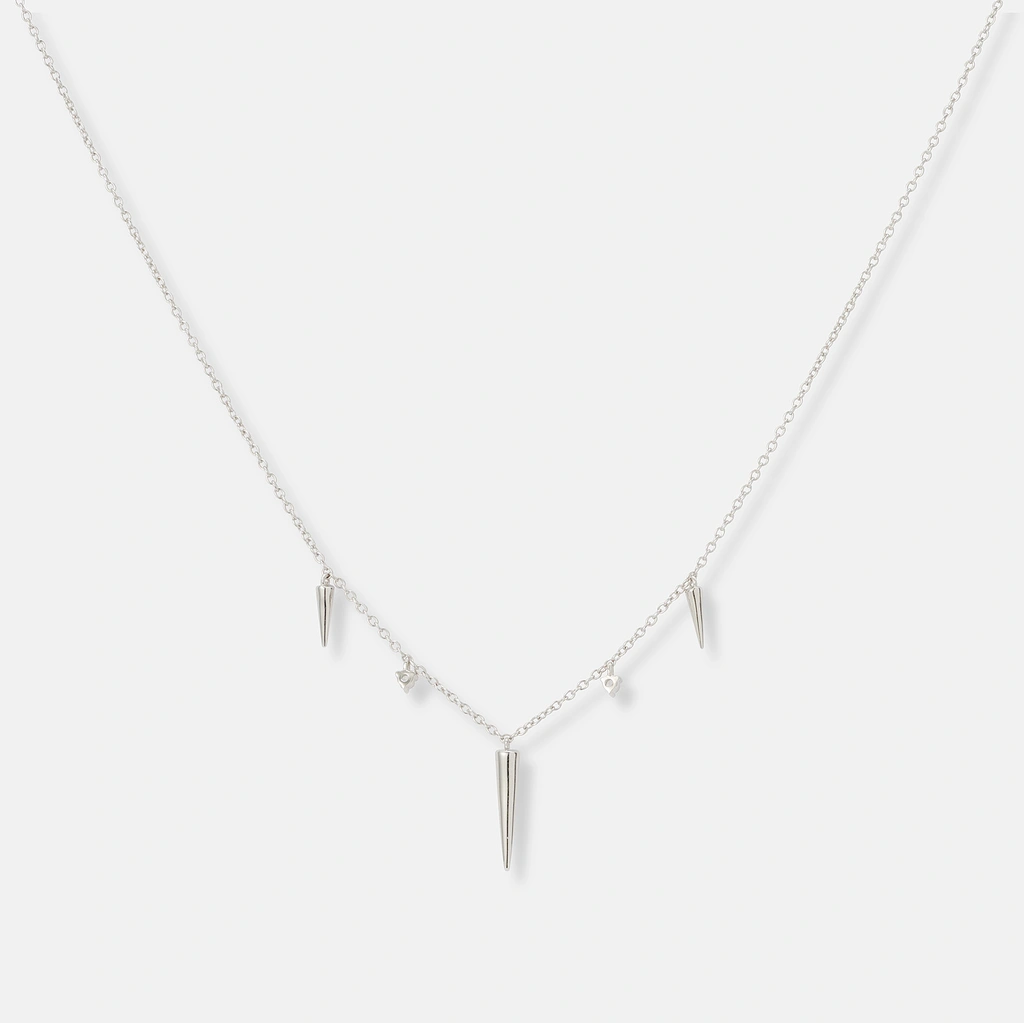 Silverhalsband med spikes och stenar - 42+3cm
