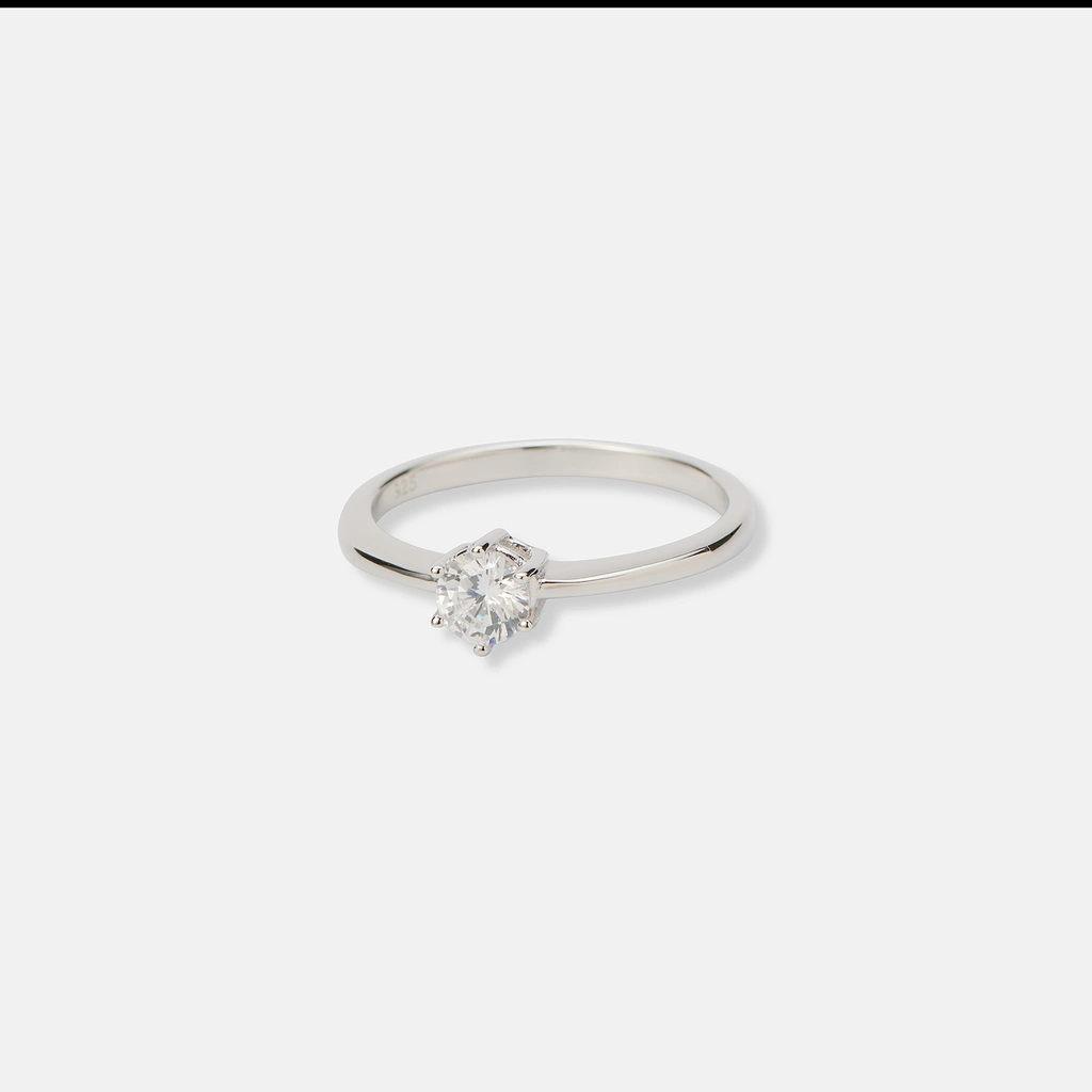 Ring i äkta silver - 5 mm Kubisk Zirkonia - 17,5