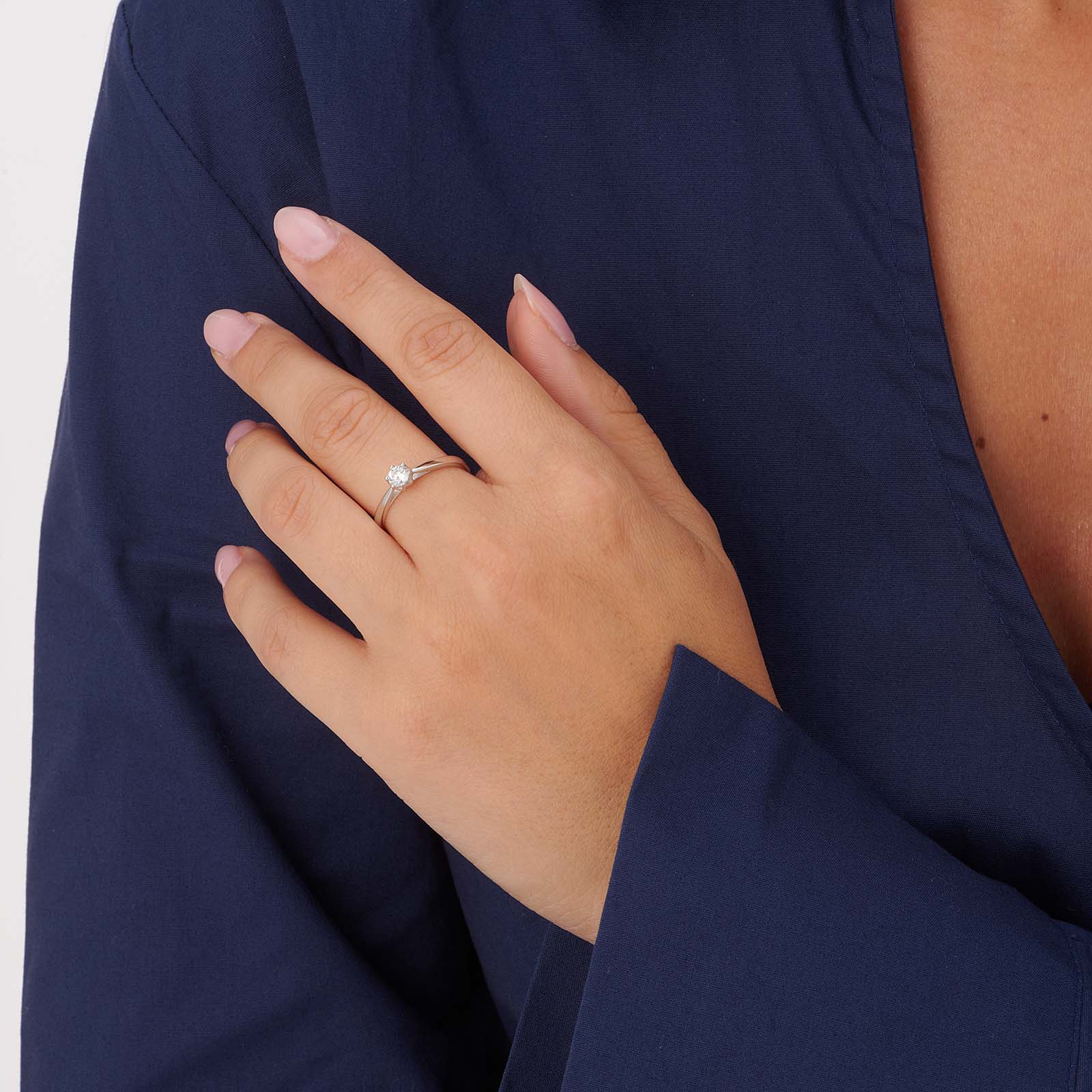 Ring i äkta silver - 4 mm Kubisk Zirkonia