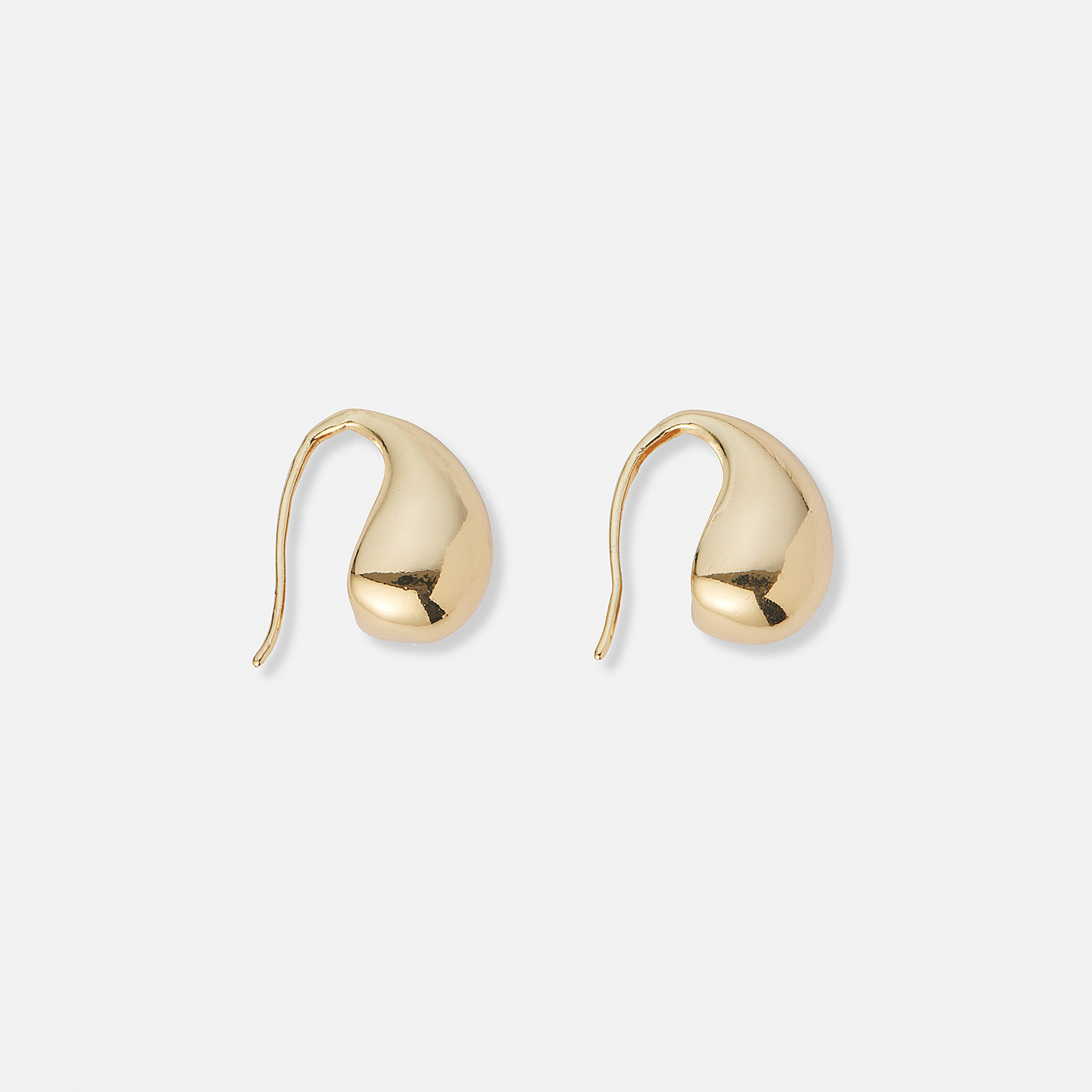 Guldfärgade örhängen, blanka droppar - 16 mm Guldfärgade örhängen, blanka droppar - 16 mm