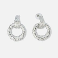 Silverfärgade örhängen vridna ringar - 40x30 mm