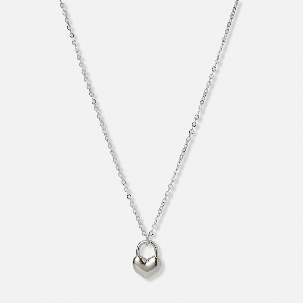 Silverfärgat halsband, hjärtformat lås - 41+5 cm