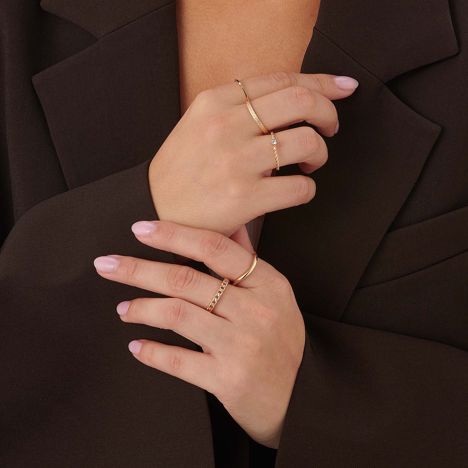 5-pack guldfärgade tunna ringar