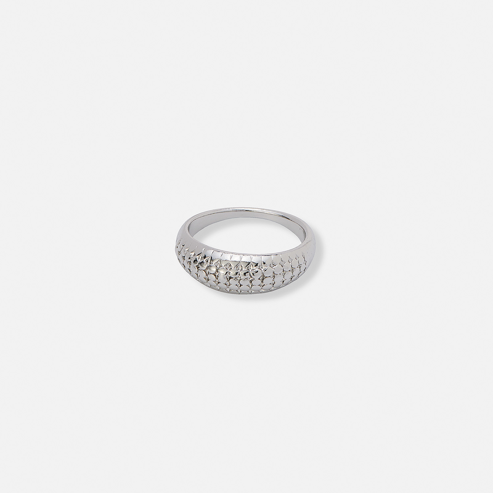 Silverfärgad chunky ring med prickar - 19