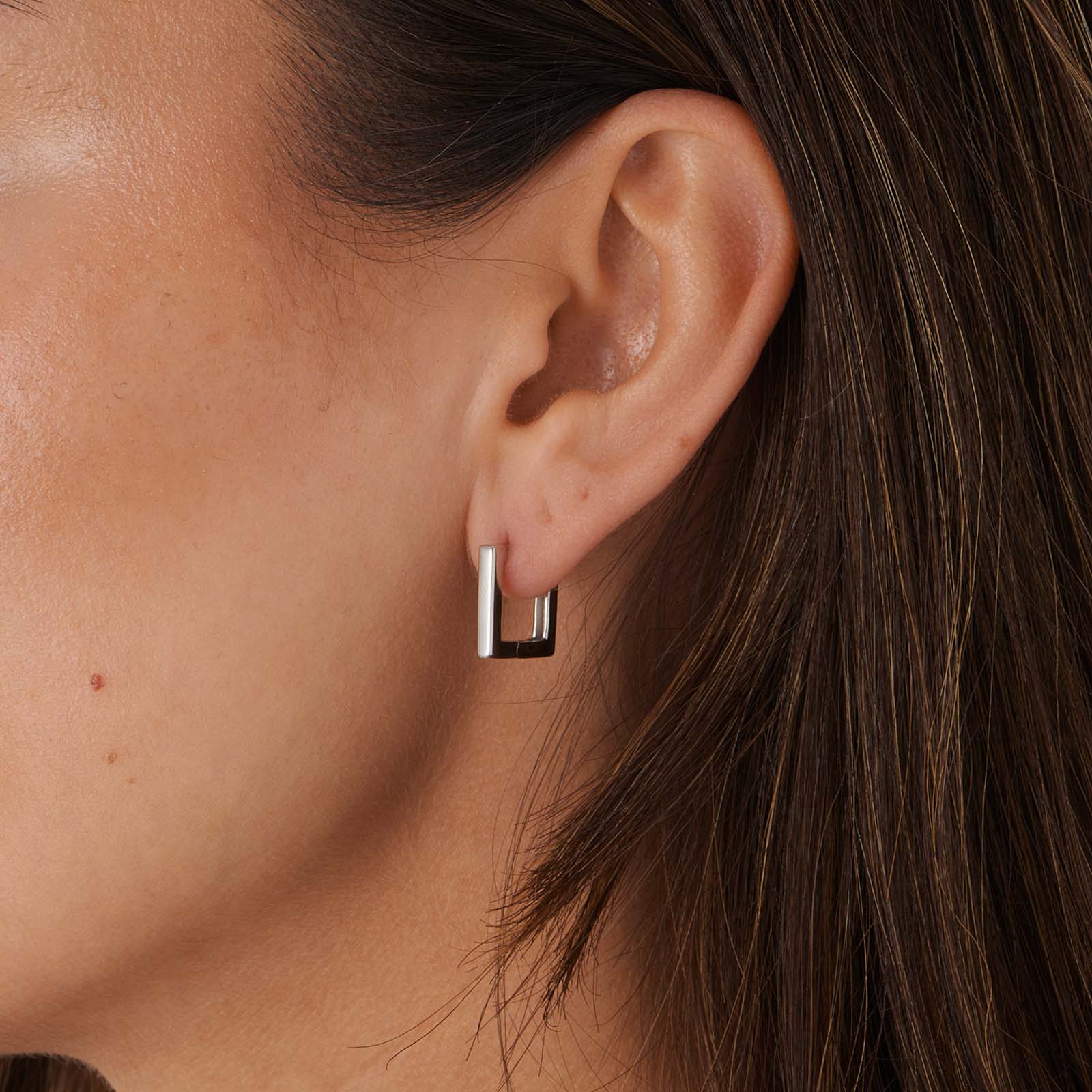 Silverörhängen, fyrkantiga hoops - 14mm