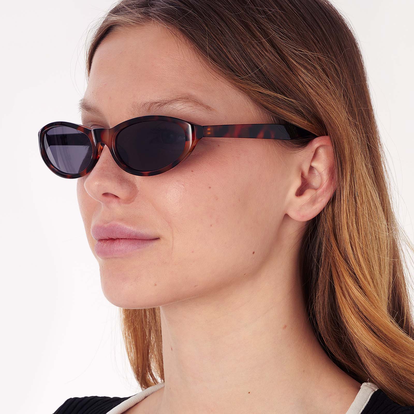 Solglasögon smal Cat, sköldpaddsfärgad/brun