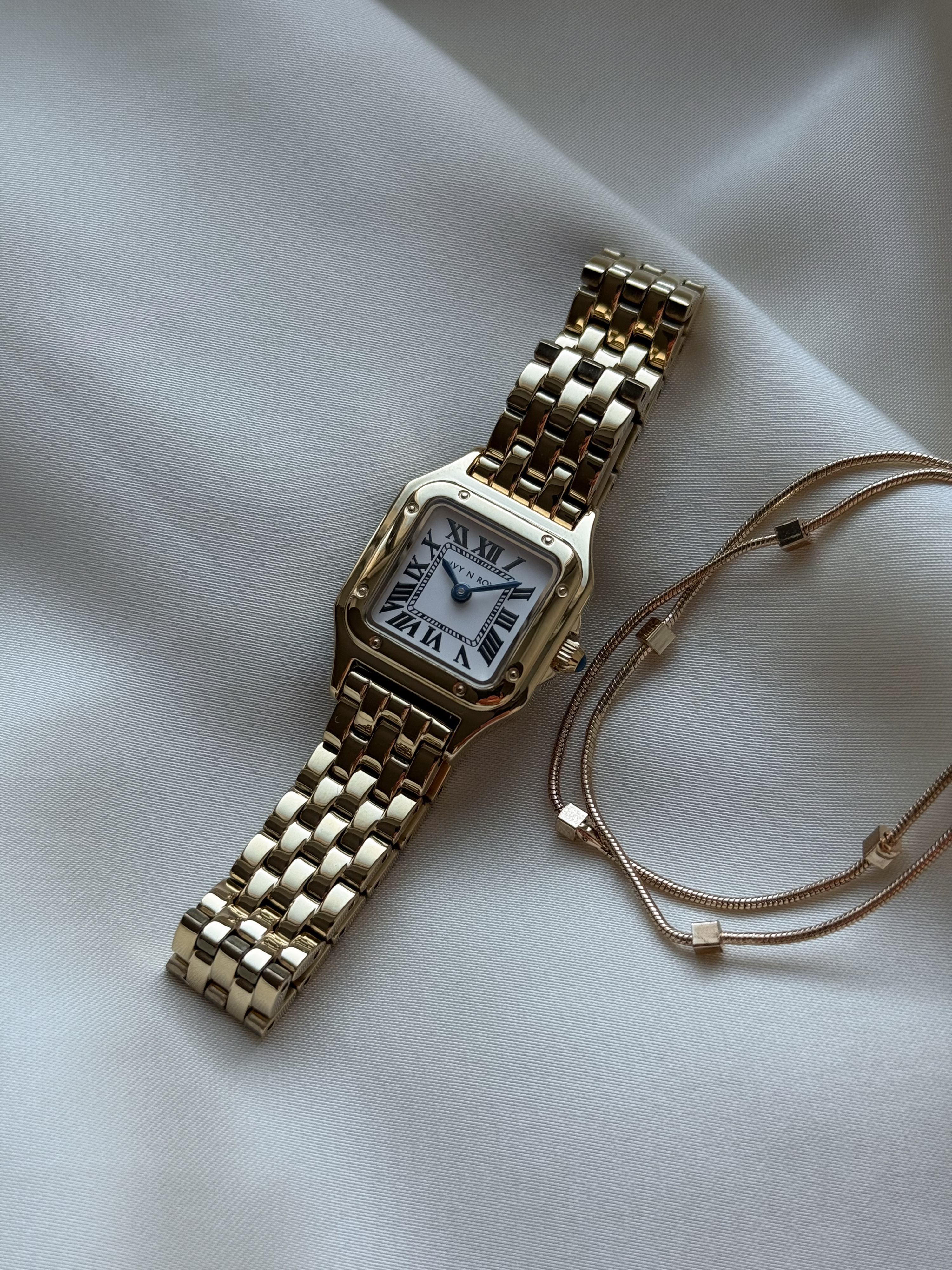 Ivy n Rox Classy klockset - kvadratisk, guld, 24x24mm