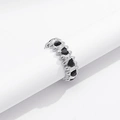 Silverfärgad ring Spike Noir, svarta hjärtan - 17 mm