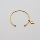 Armband i guldpläterat stål, bangle pil- 66,5 mm