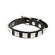 Svart armband, svart konstläder silverfärgade fyrkantiga nitar - Justerbart